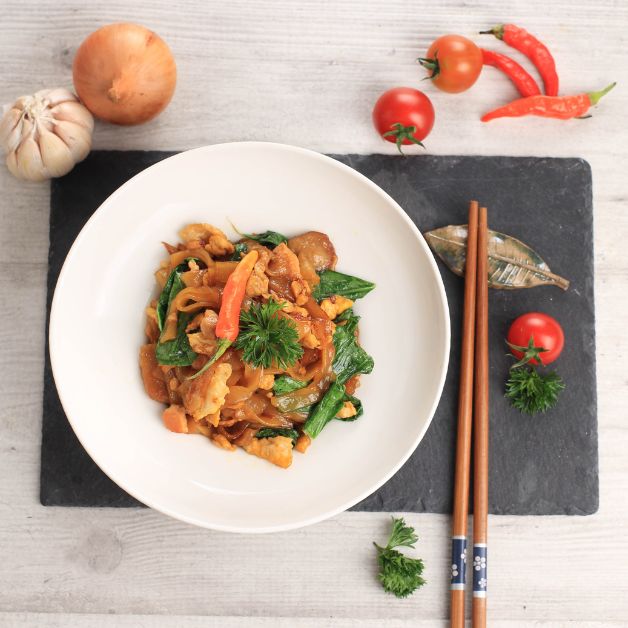 La Cucina Cinese: Un Viaggio Gastronomico per gli Studenti della Scuola Ding Li